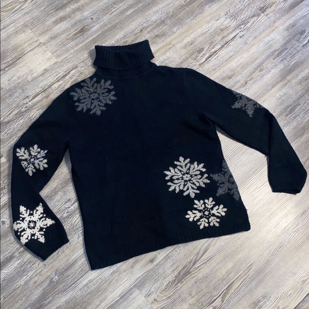 EUC EDDIE BAUER Snowflake Sweater Angora Rabbit Soft L